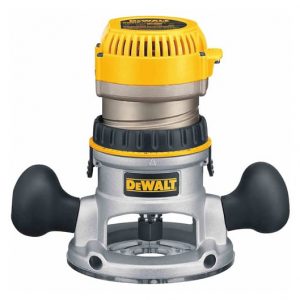 H016543 - Rebajadora 11AMPS 750W Dewalt DW616